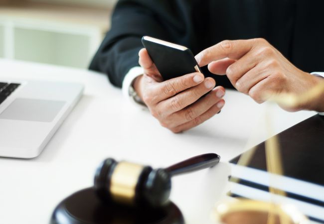 A não regulamentação do seu consultório pode incidir em multa
